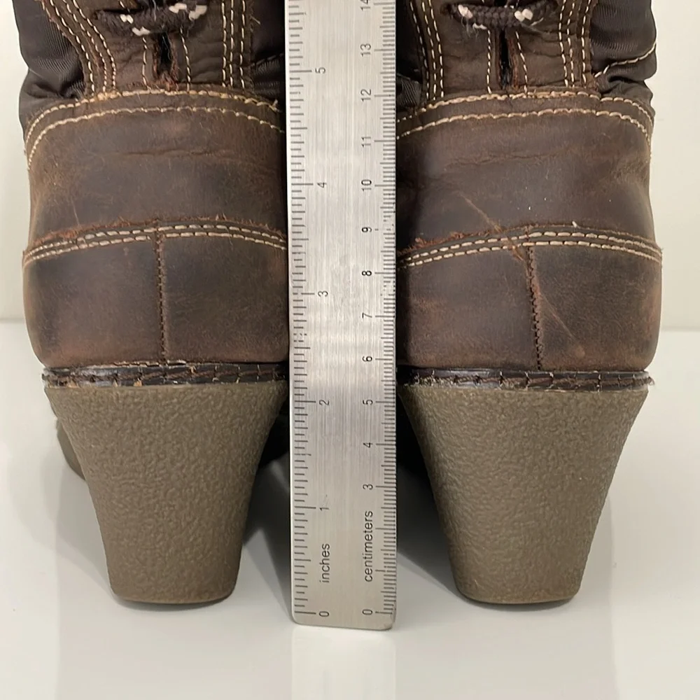 Hush Puppies Women's Size 7 medium brown Hilde Hyde Snow Boot with‎ wedge heel.
